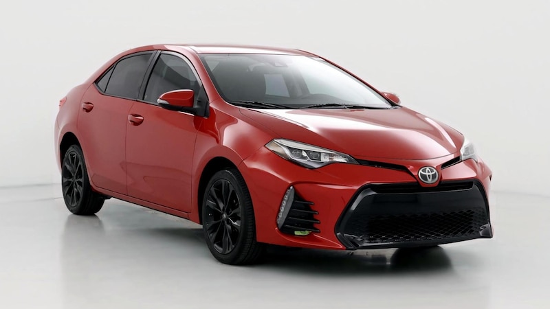 2017 Toyota Corolla SE Hero Image