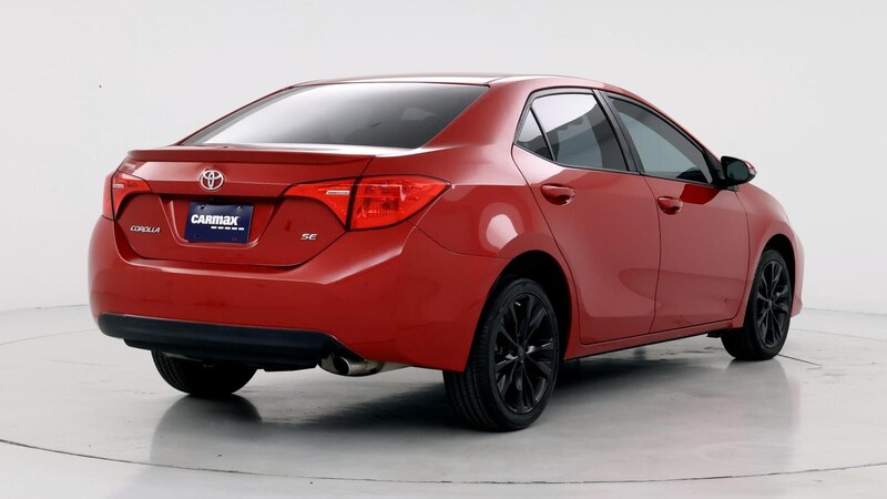 2017 Toyota Corolla SE 8