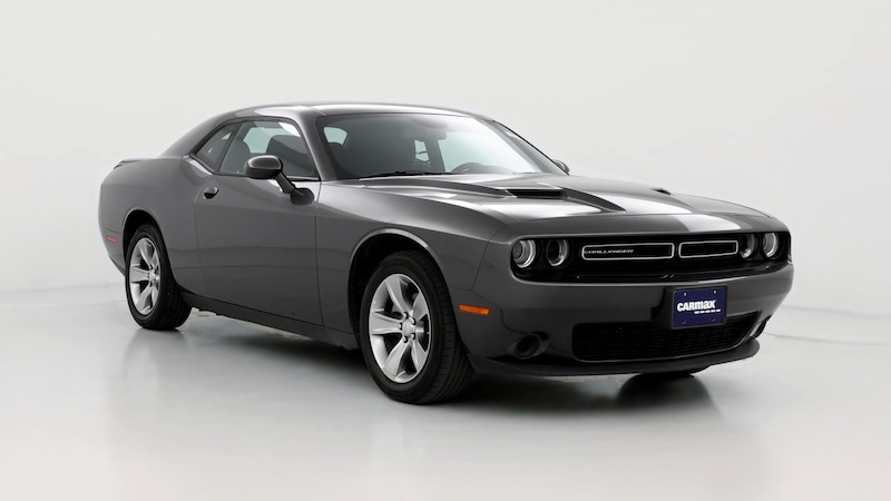 2022 Dodge Challenger SXT Hero Image