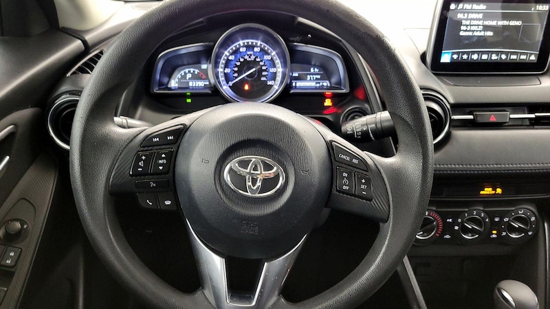 2018 Toyota Yaris iA  10