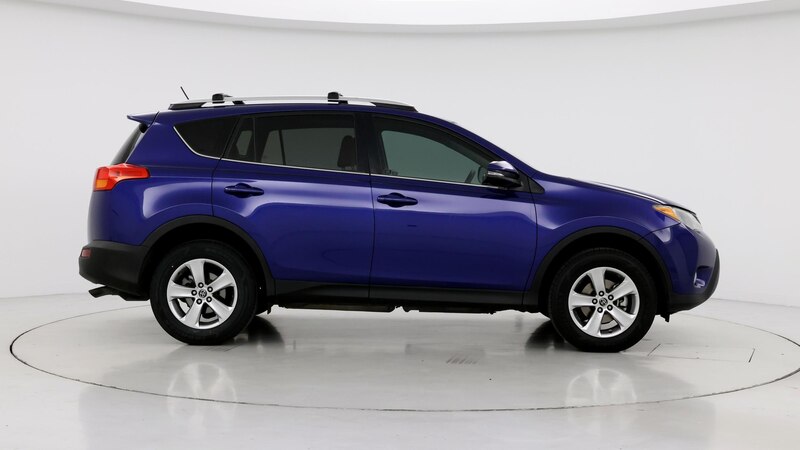 2015 Toyota RAV4 XLE 7