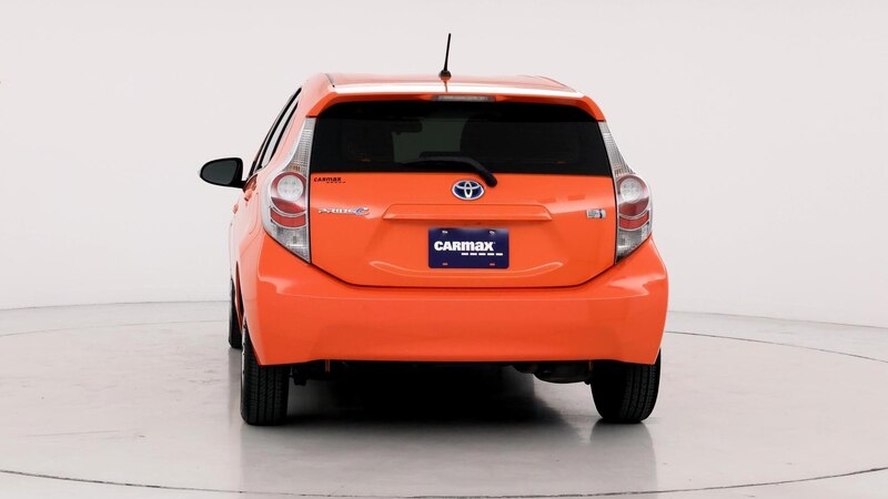 2013 Toyota Prius c Two 6