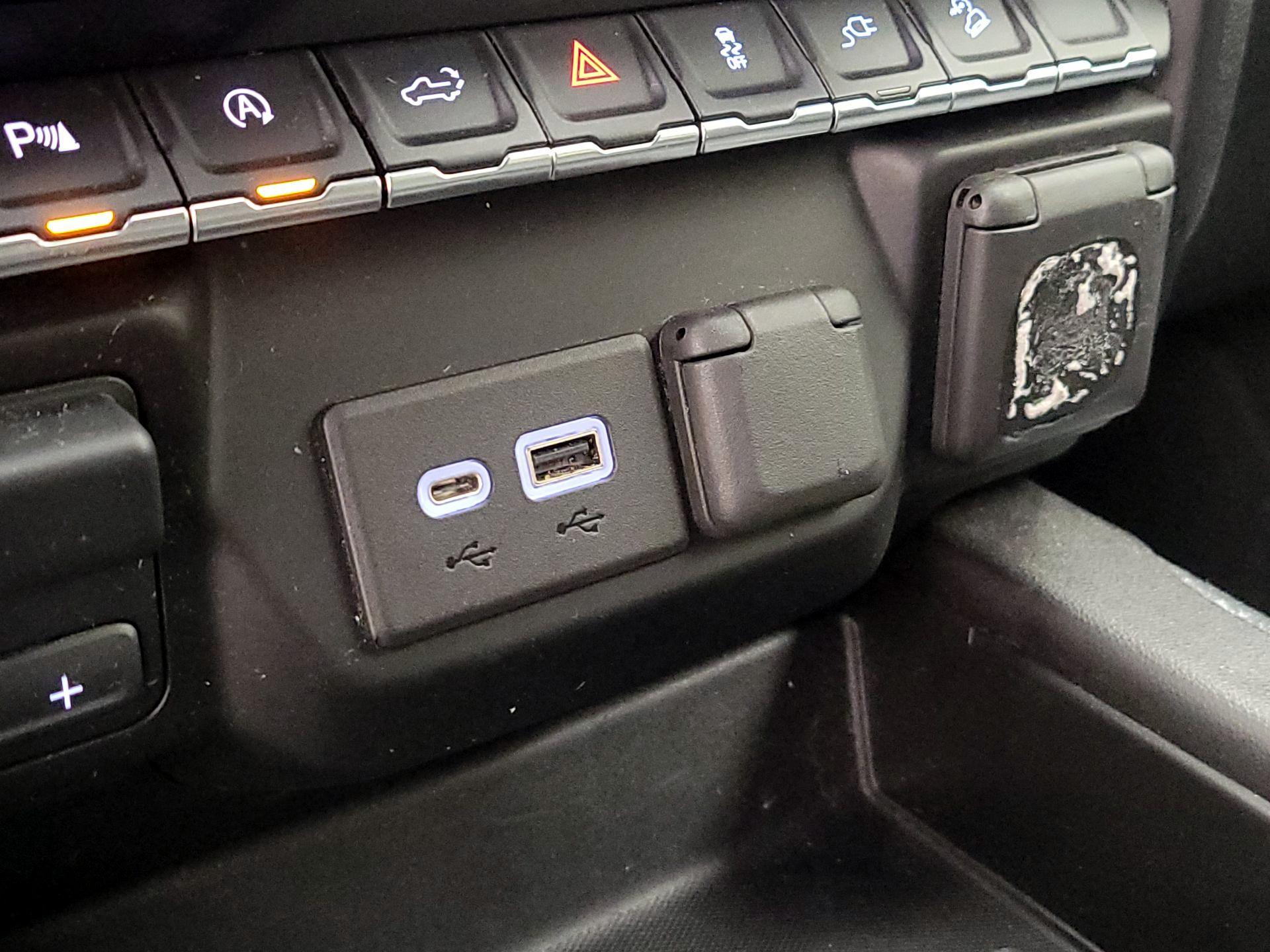 Thumbnail: 2021 Chevrolet Silverado 1500 - 18