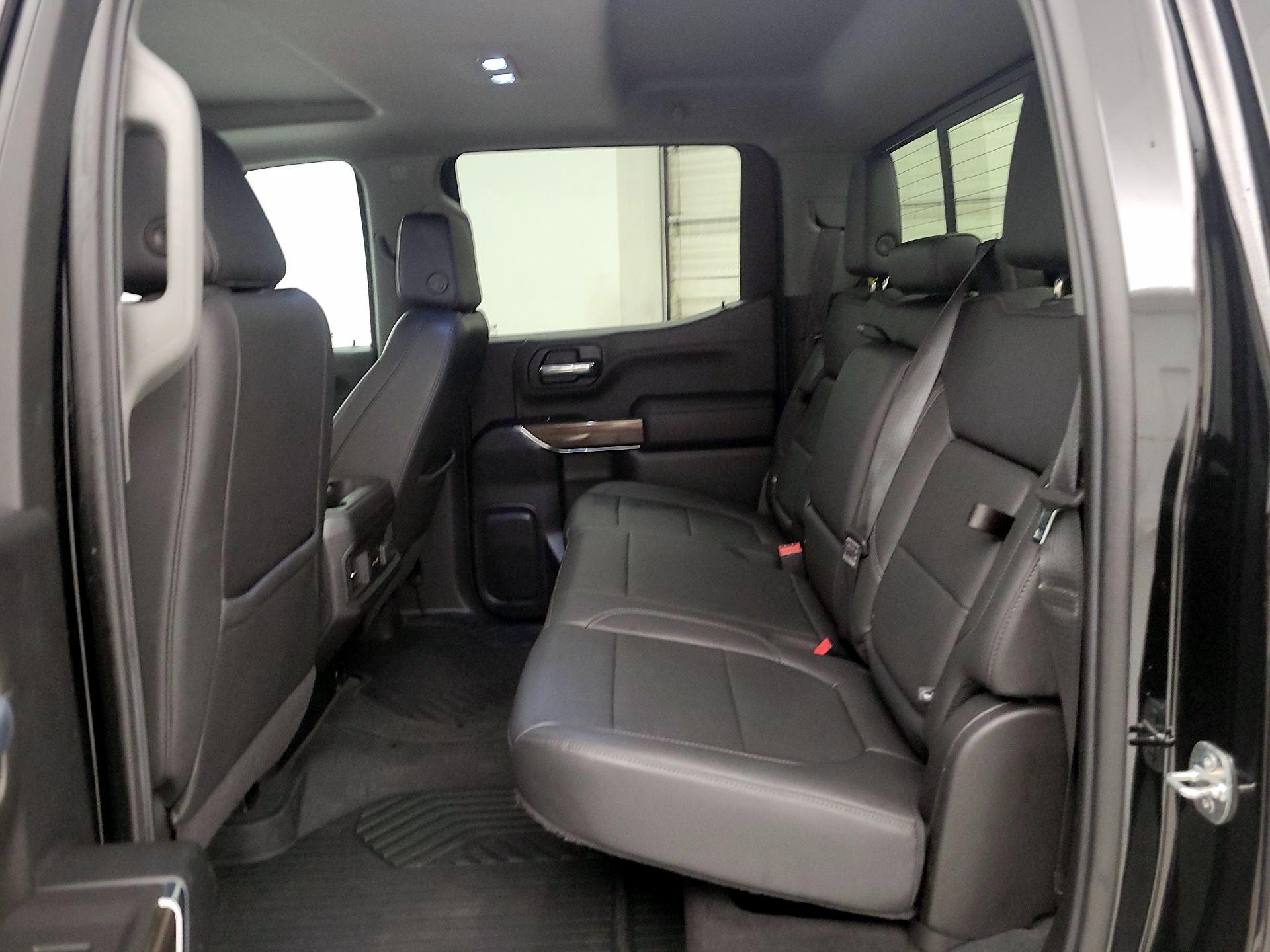 Thumbnail: 2021 Chevrolet Silverado 1500 - 19