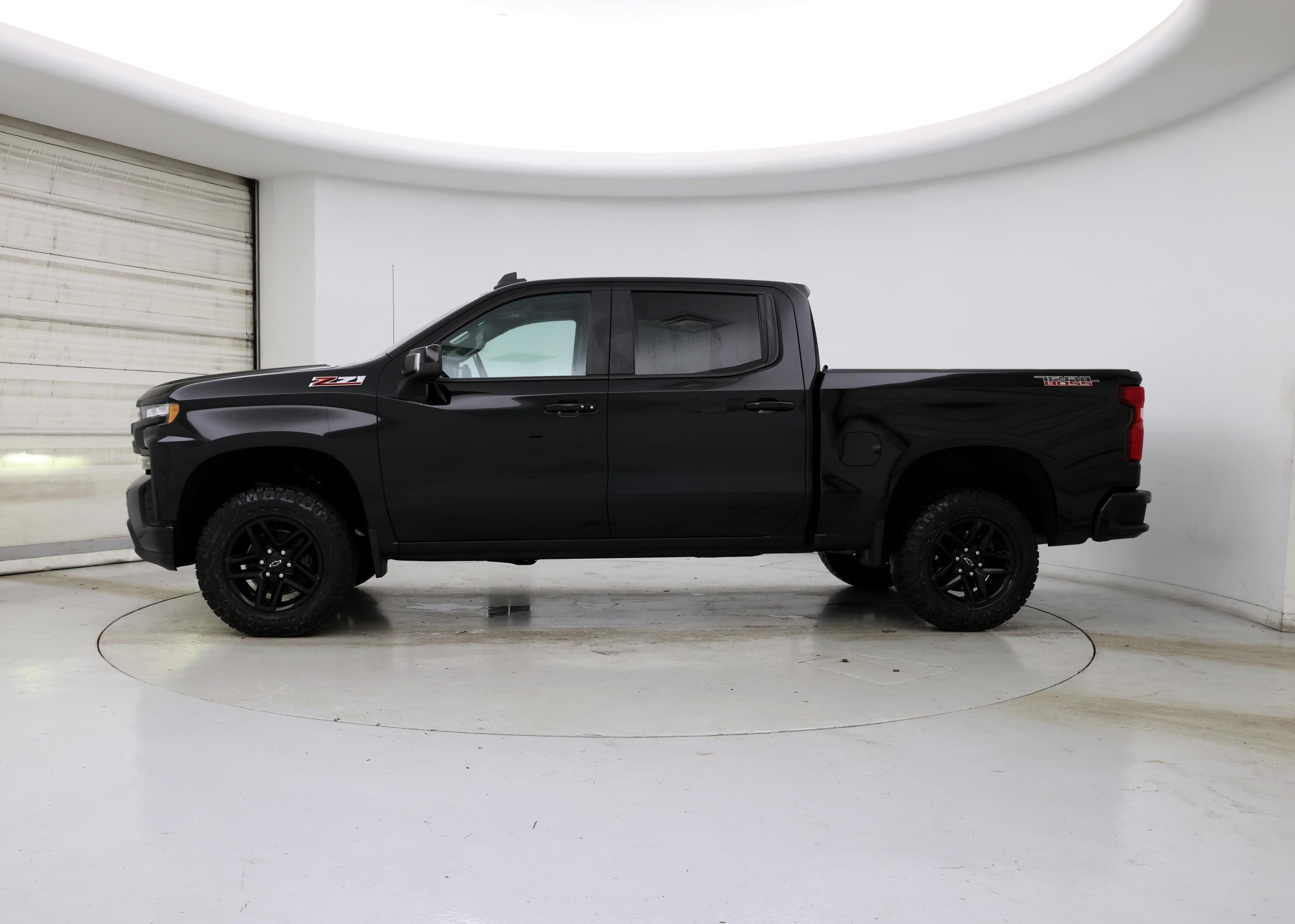 Thumbnail: 2021 Chevrolet Silverado 1500 - 3
