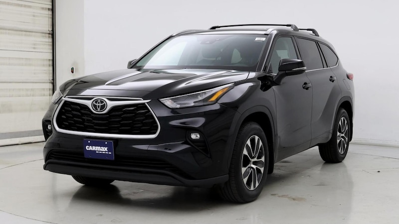 2022 Toyota Highlander XLE 4