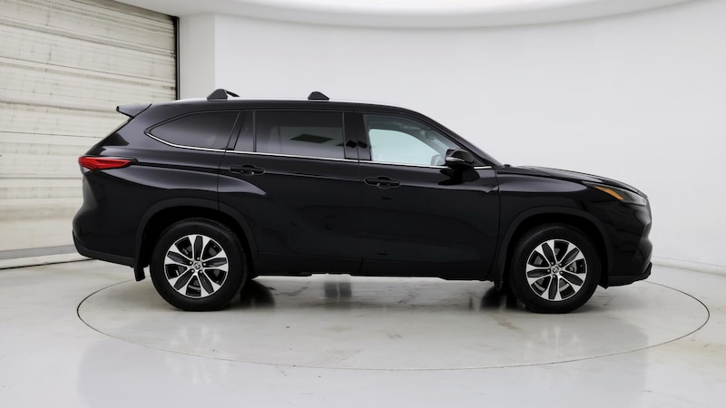 2022 Toyota Highlander XLE 7