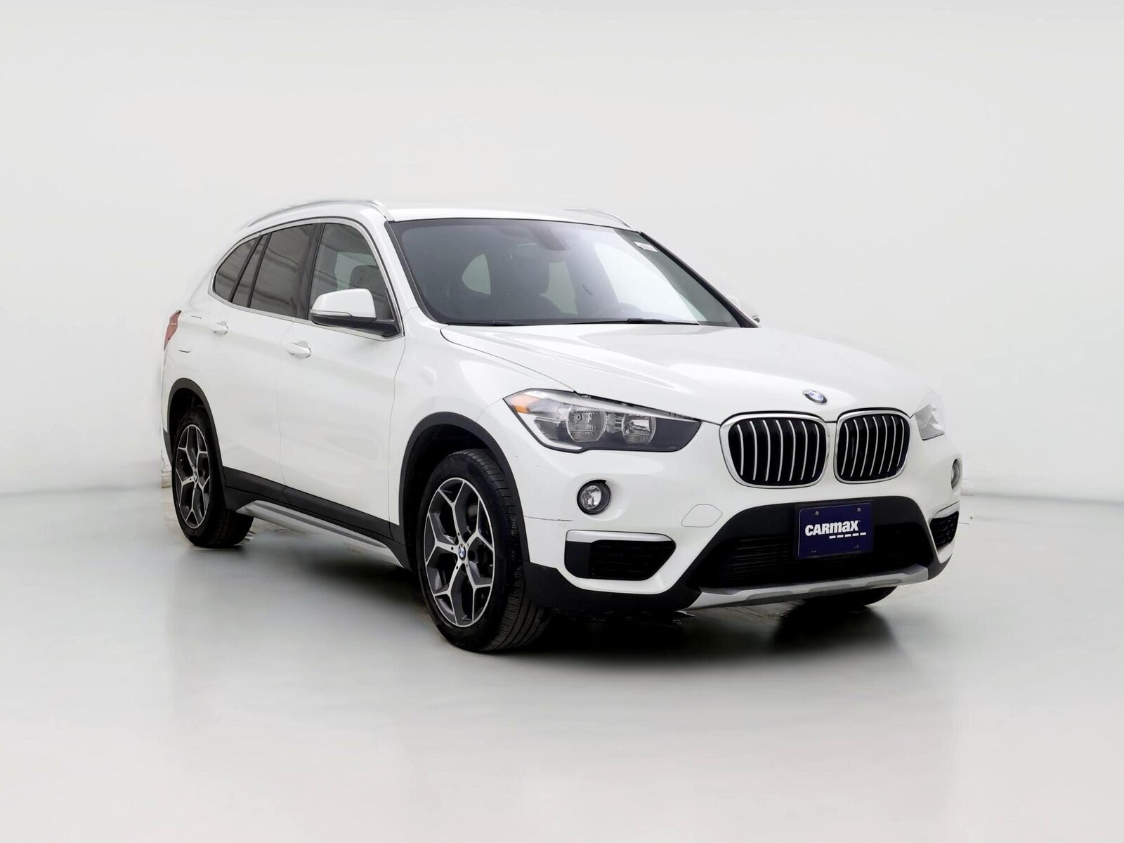 2018 BMW X1 28i