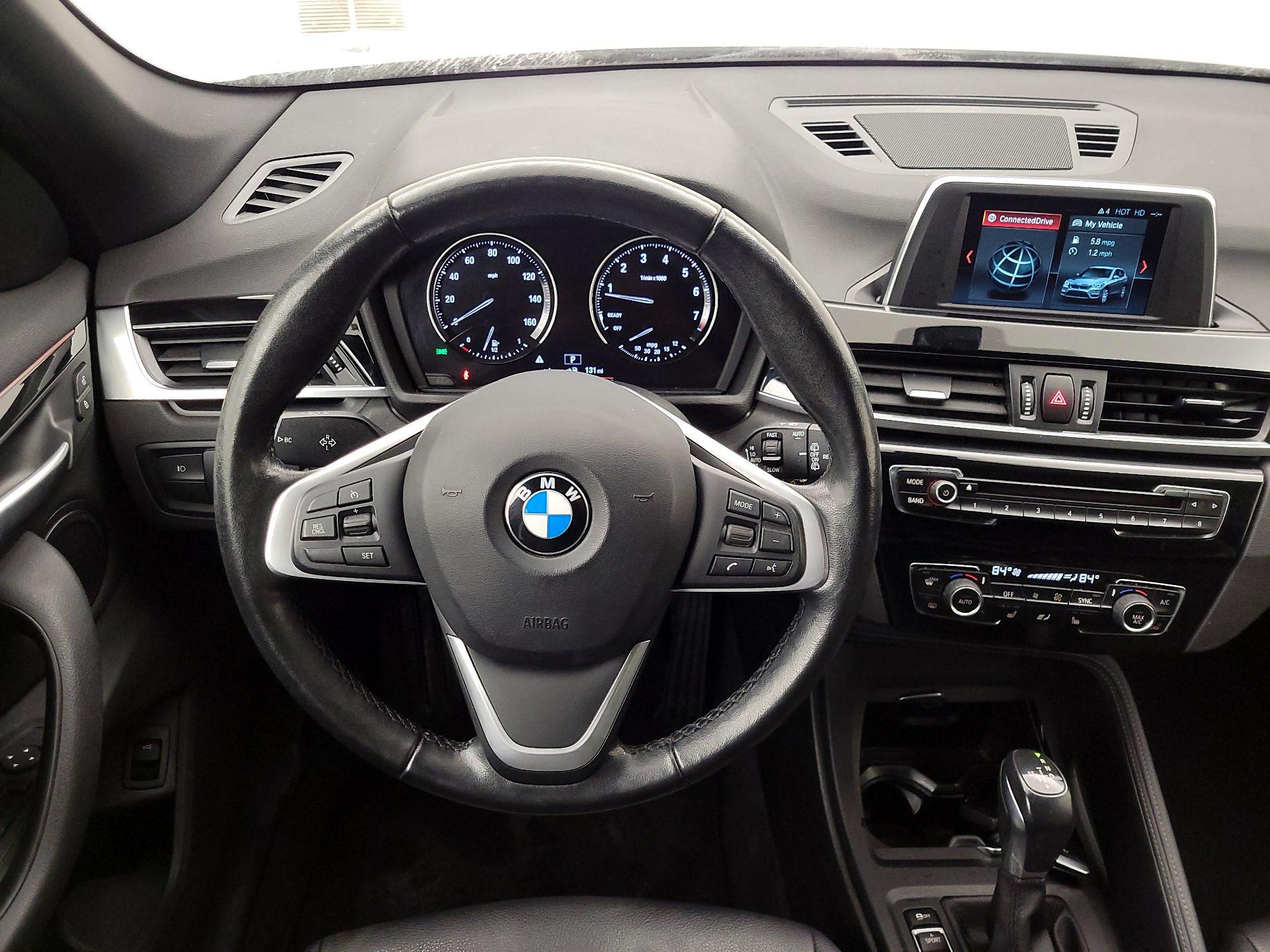 Thumbnail: 2018 BMW X1 - 10
