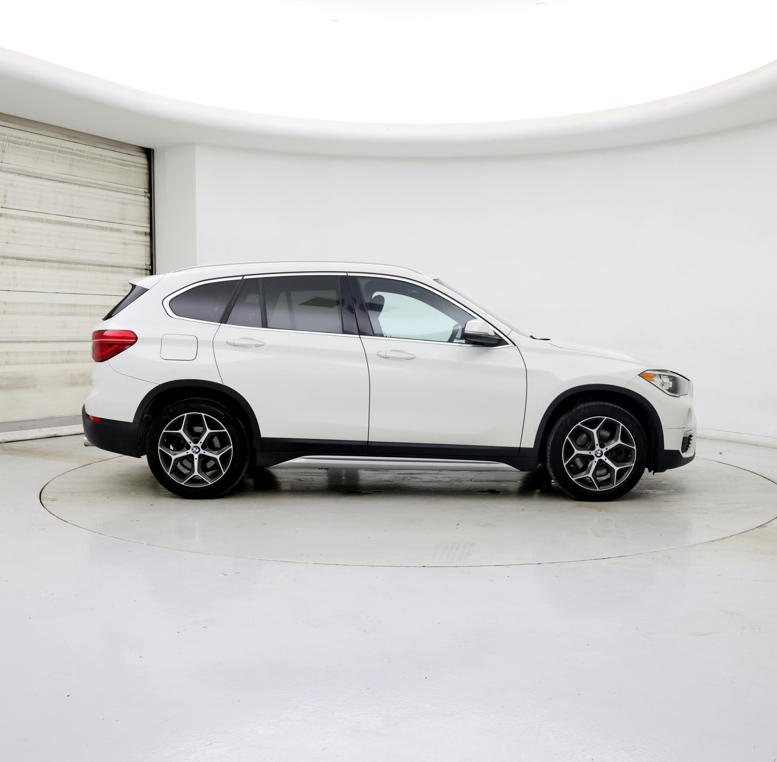 Thumbnail: 2018 BMW X1 - 7