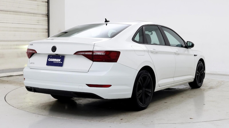 2021 Volkswagen Jetta R-Line 8