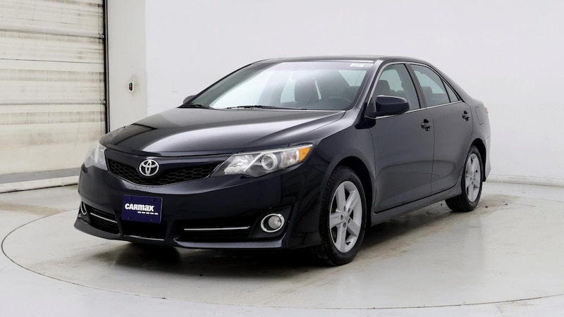 2014 Toyota Camry SE 4