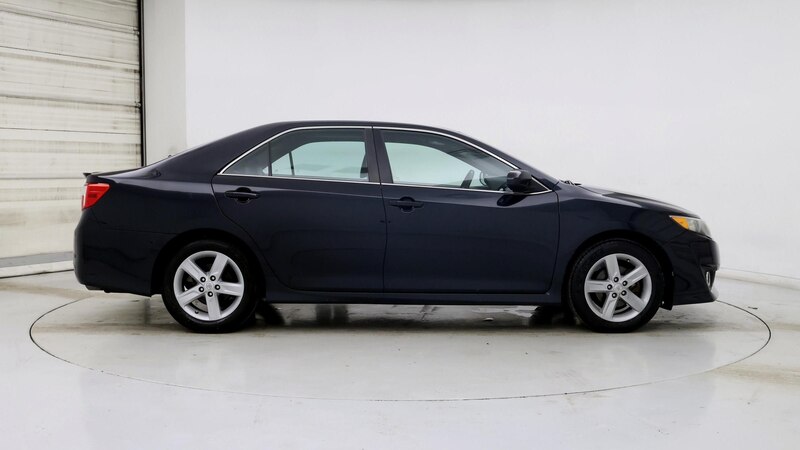 2014 Toyota Camry SE 7