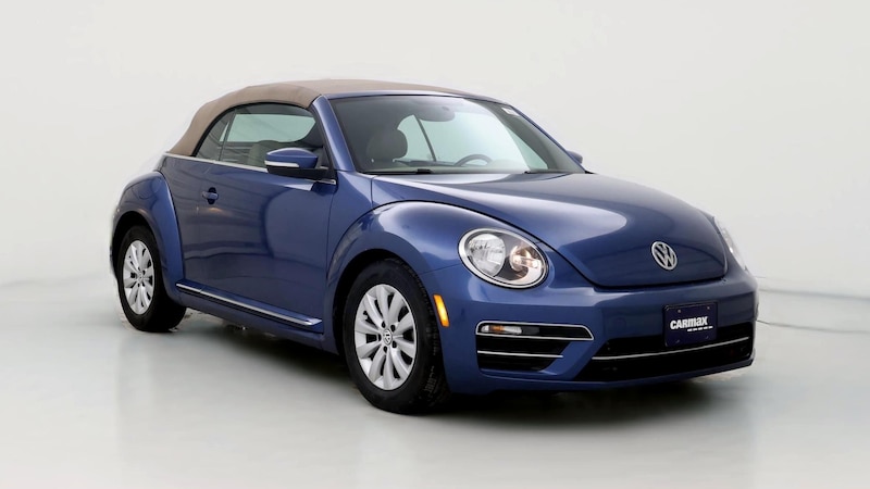 2019 Volkswagen Beetle S Hero Image