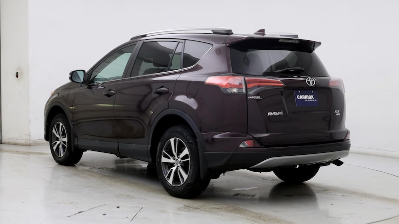 2018 Toyota RAV4 XLE 2