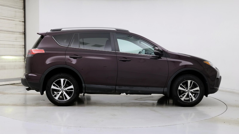 2018 Toyota RAV4 XLE 7