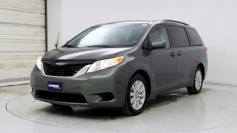 2014 Toyota Sienna LE 4