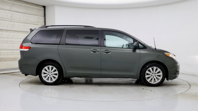 2014 Toyota Sienna LE 7