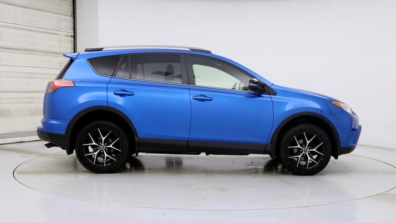 2017 Toyota RAV4 SE 7