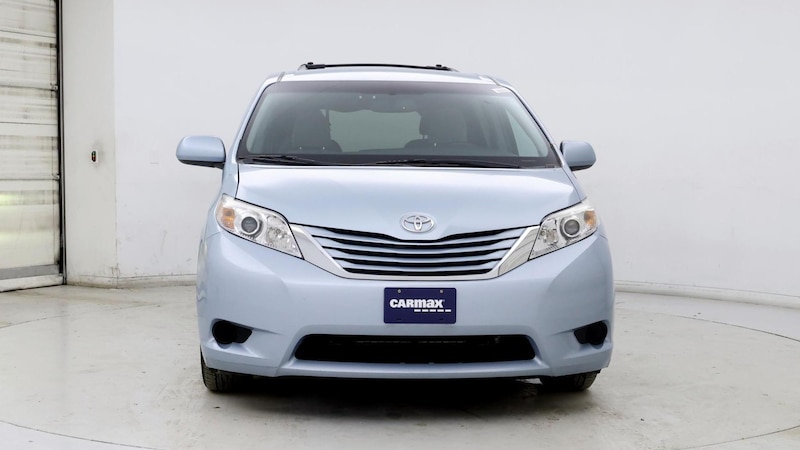 2015 Toyota Sienna LE 5