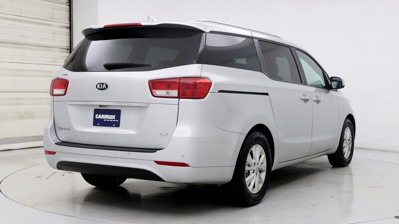 2018 Kia Sedona LX 8