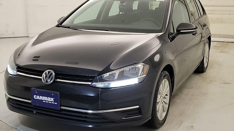 2019 Volkswagen Golf S 3