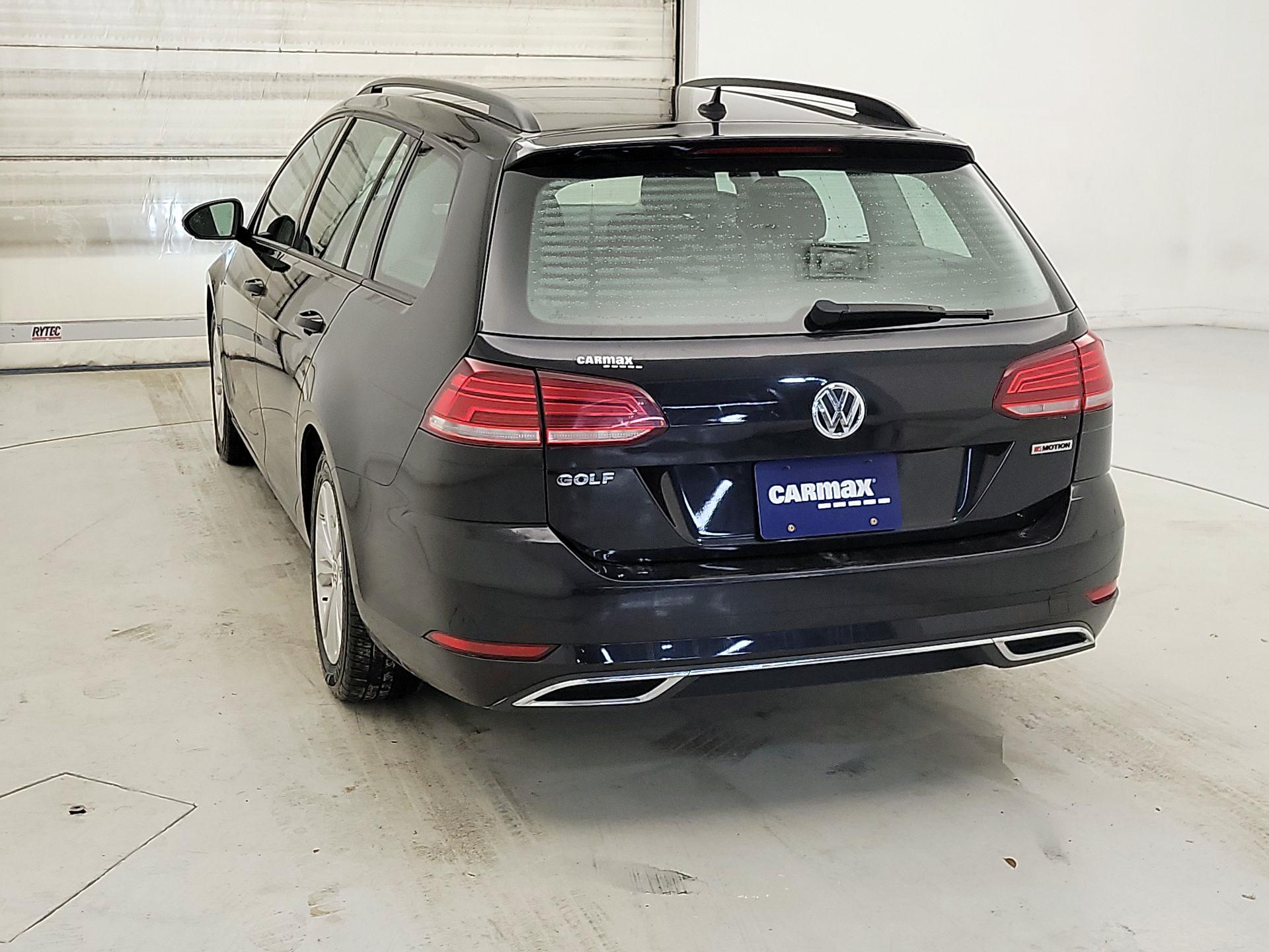 Thumbnail: 2019 Volkswagen Golf - 7