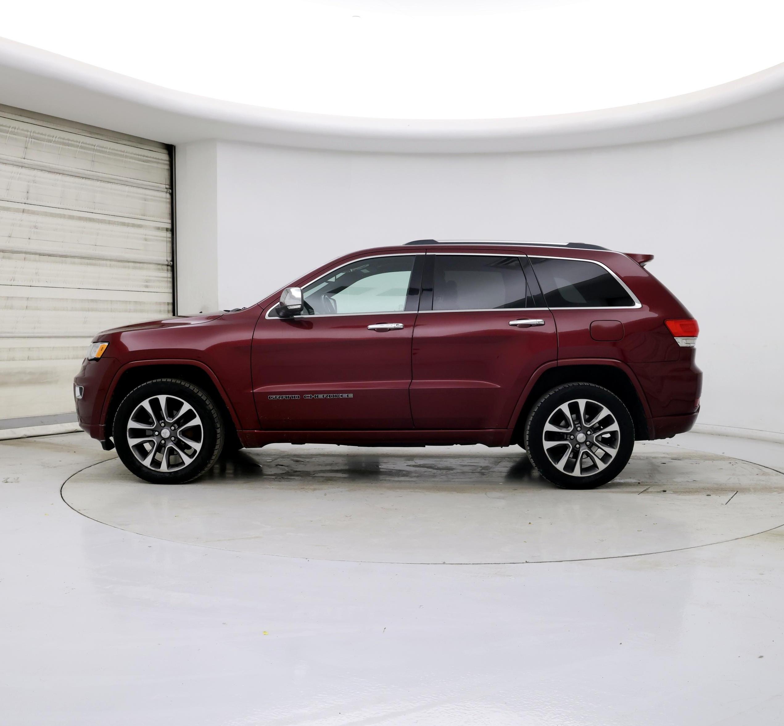 Thumbnail: 2017 Jeep Grand Cherokee - 3