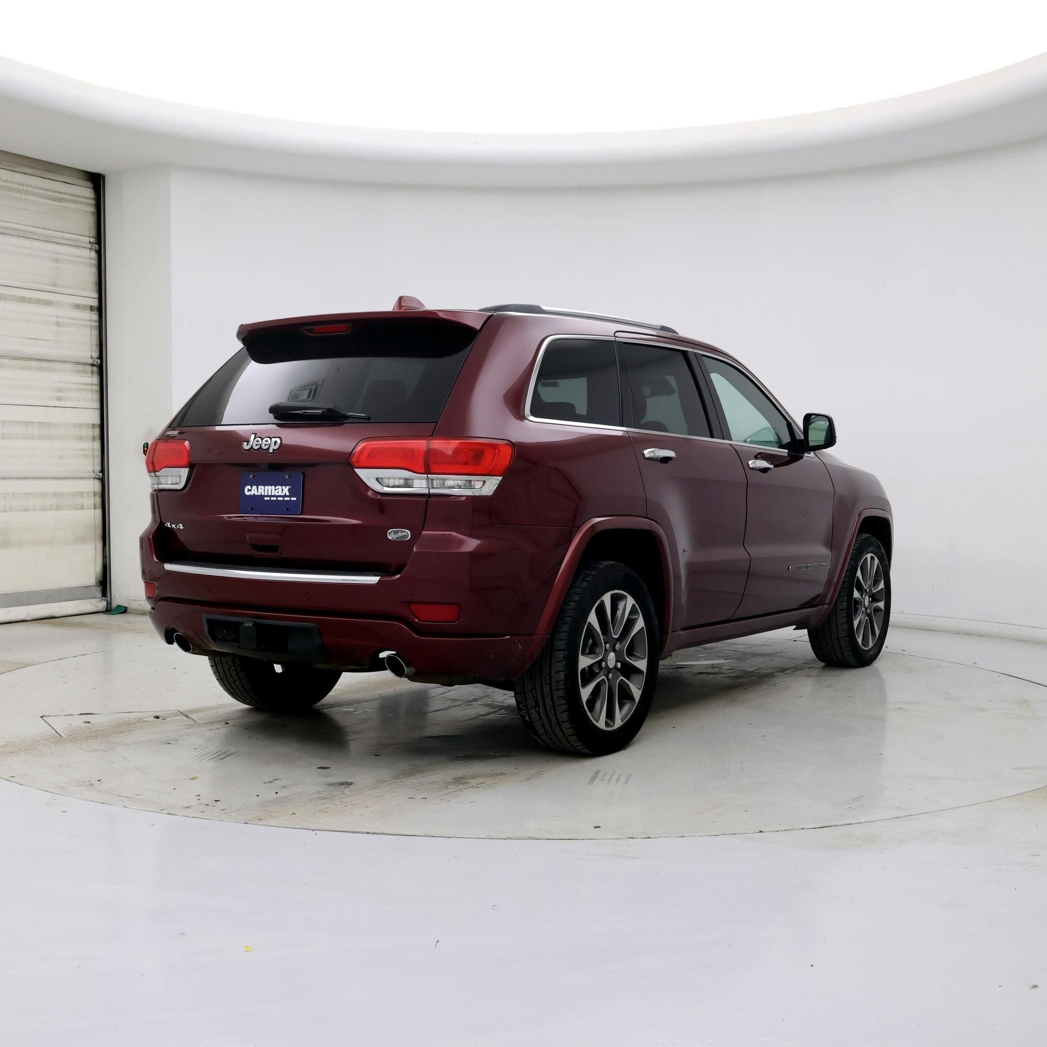 Thumbnail: 2017 Jeep Grand Cherokee - 8