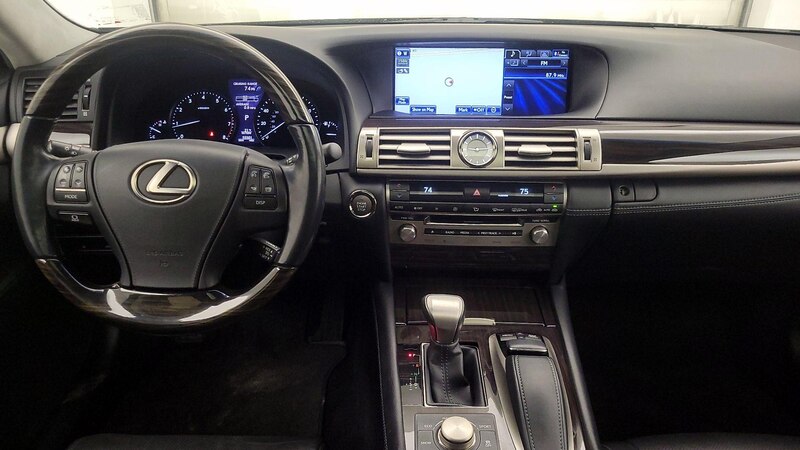 2013 Lexus LS 460 9