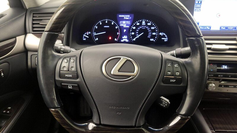 2013 Lexus LS 460 10