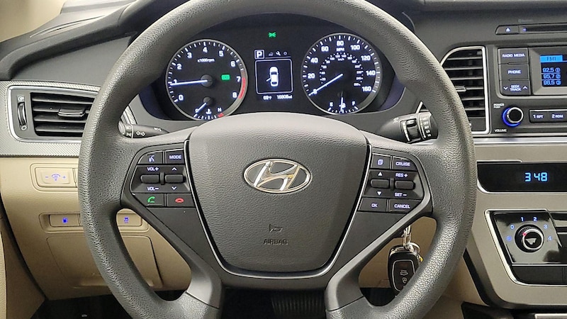 2015 Hyundai Sonata SE 10