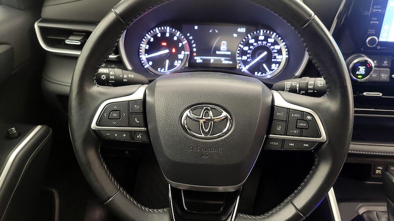 2022 Toyota Highlander XSE 10