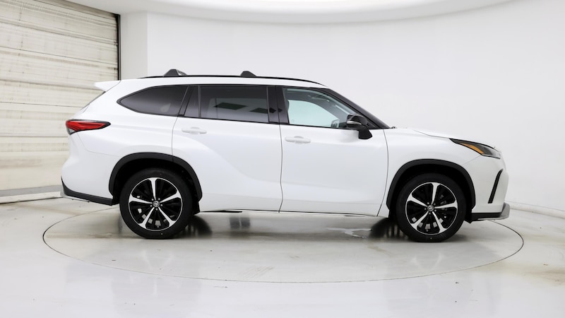 2022 Toyota Highlander XSE 7