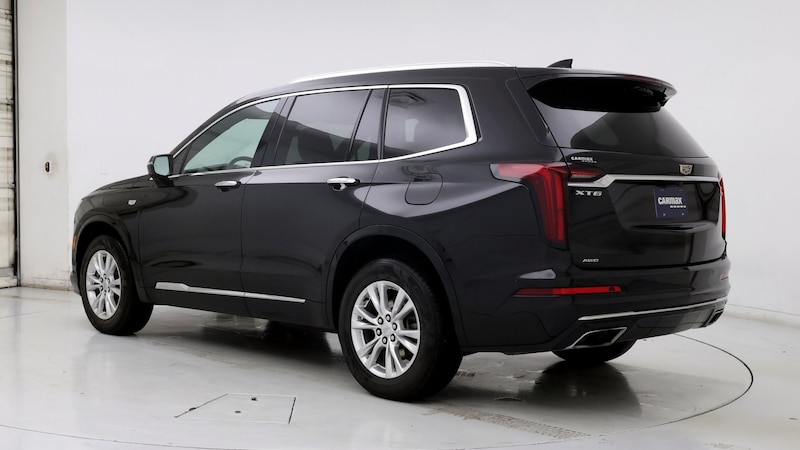 2022 Cadillac XT6 Luxury 2