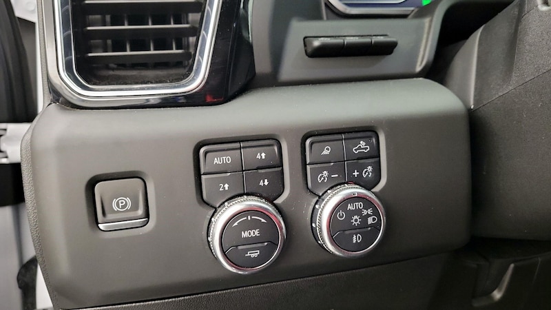 2024 GMC Sierra 2500 Denali 11