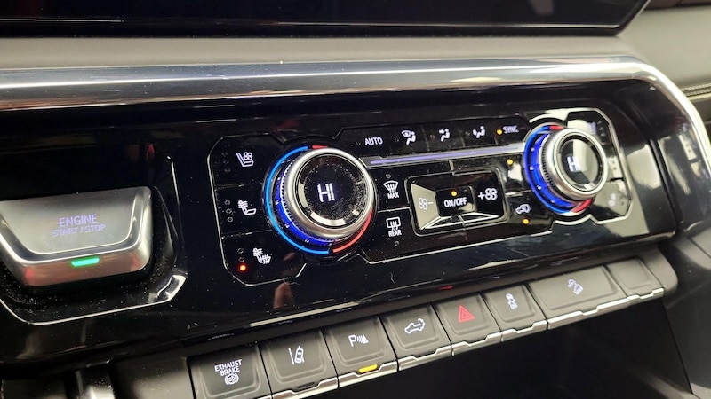 2024 GMC Sierra 2500 Denali 15