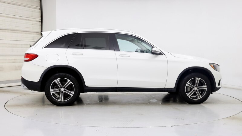 2016 Mercedes-Benz GLC 300 7