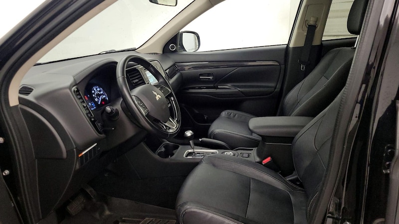 2016 Mitsubishi Outlander SEL 11