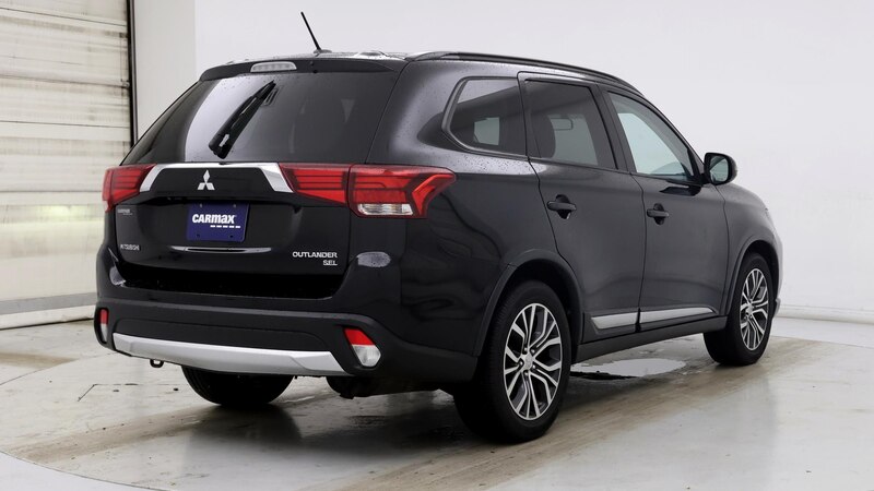 2016 Mitsubishi Outlander SEL 8