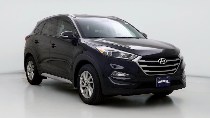 2017 Hyundai Tucson SE Plus Hero Image