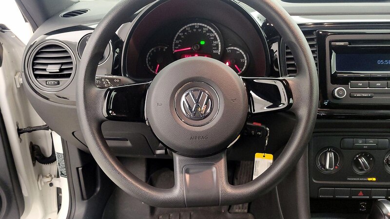 2014 Volkswagen Beetle  10