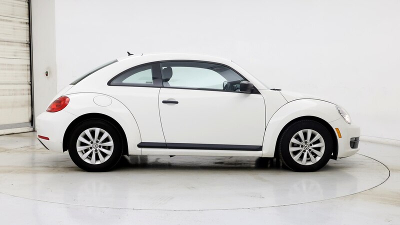 2014 Volkswagen Beetle  7