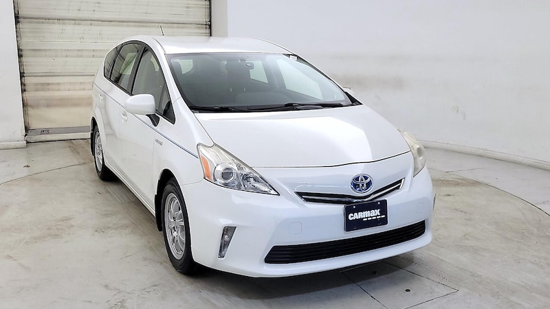 2013 Toyota Prius v Two Hero Image