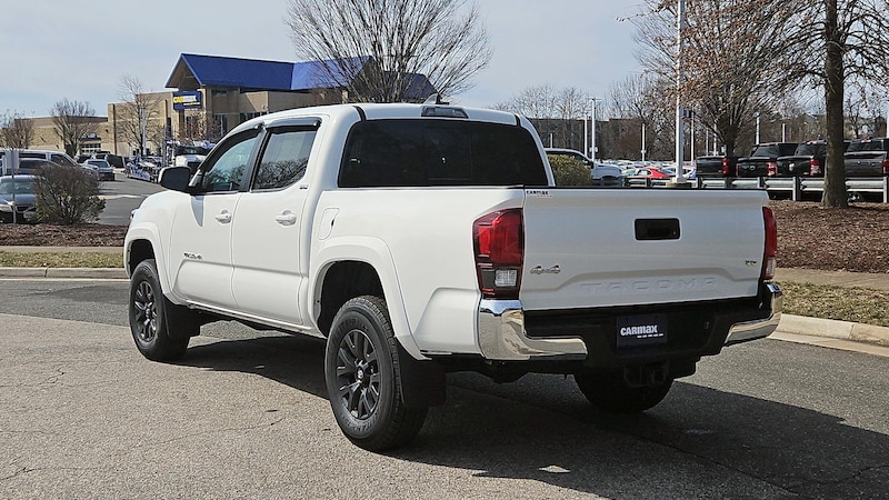 2023 Toyota Tacoma SR5 7