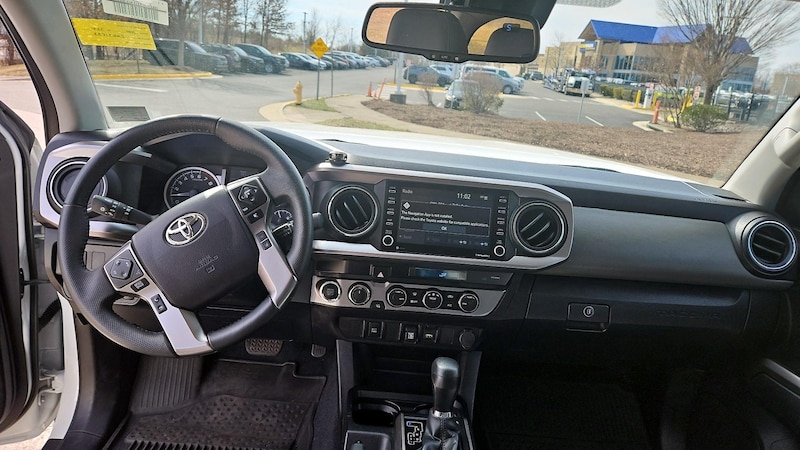 2023 Toyota Tacoma SR5 8