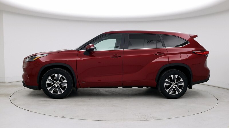 2023 Toyota Highlander XLE 3