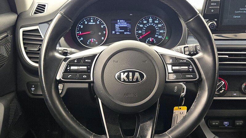 2021 Kia Seltos S 10