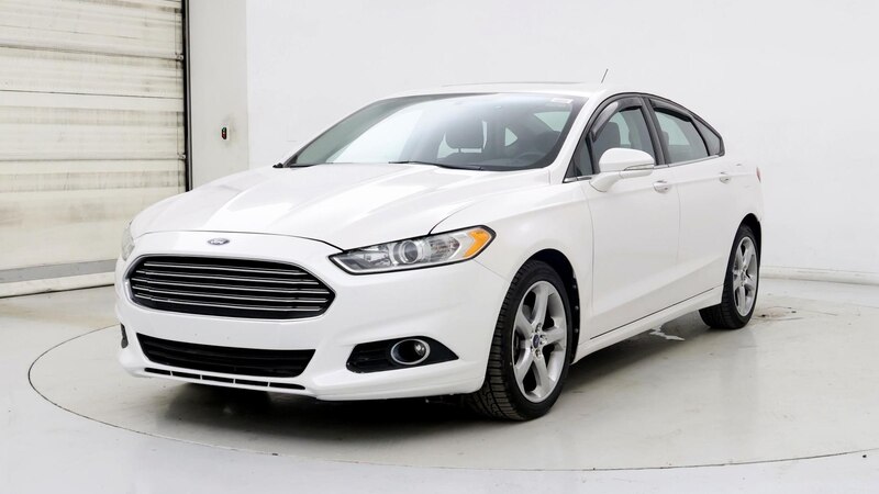 2013 Ford Fusion SE 4