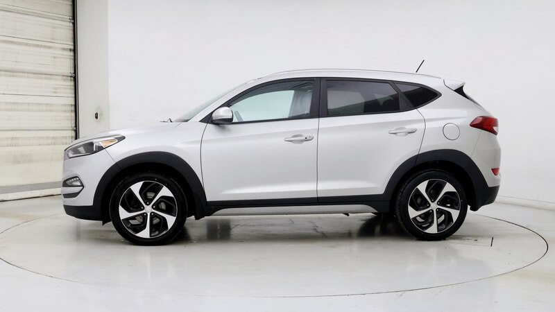 2017 Hyundai Tucson Sport 3